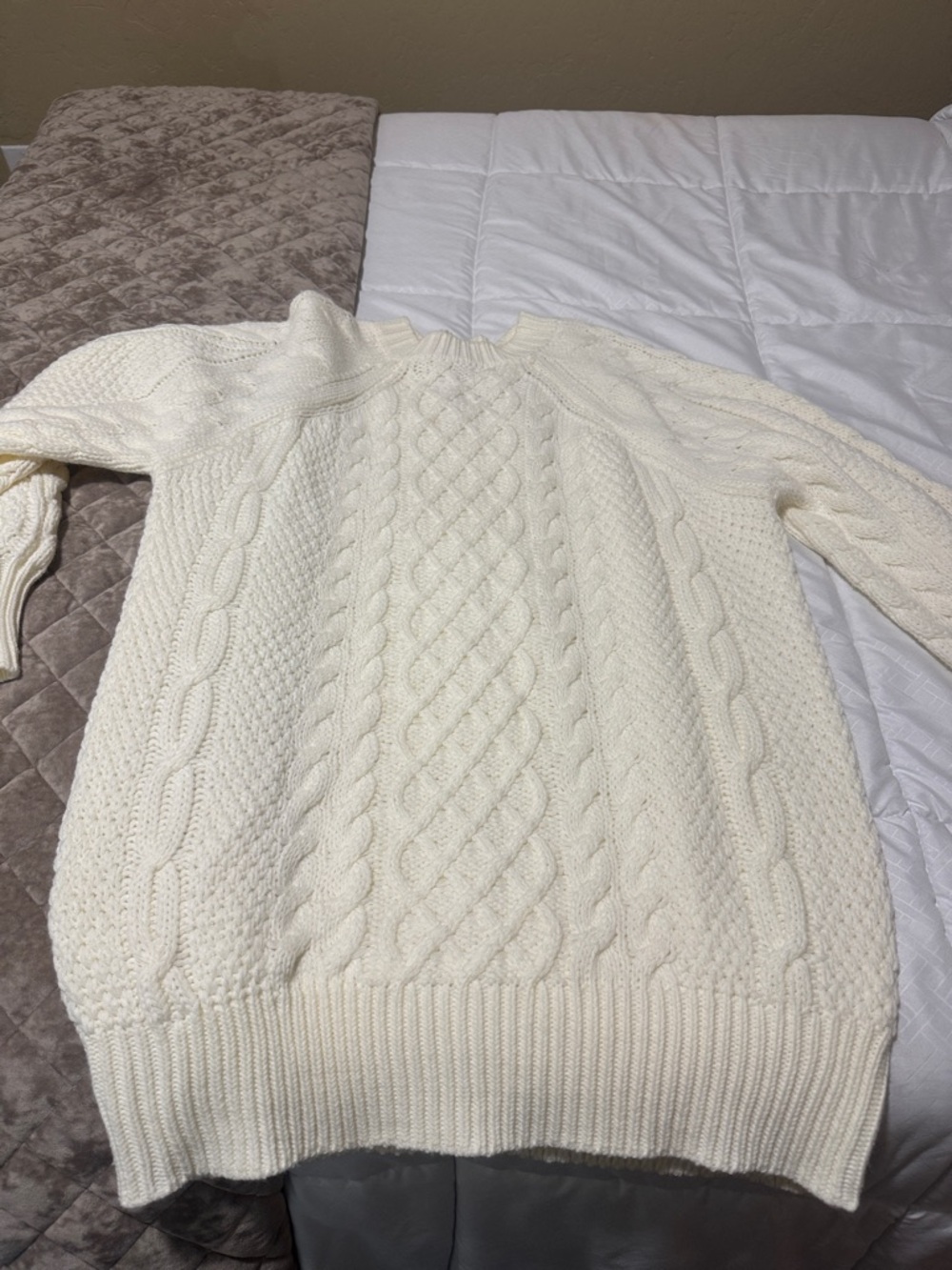 Classic Cable Knit Women's Sweater dress - Ivory
